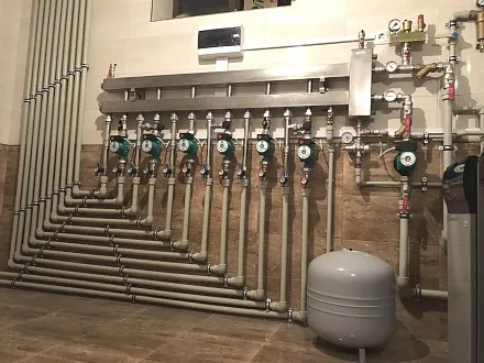 Гидрообвязка монтажа котельной с двумя котлами BAXI Slim в Чечне